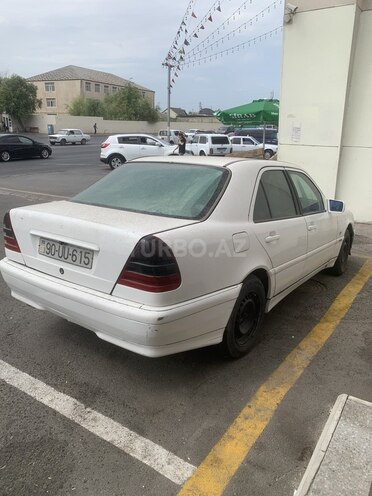 Mercedes C 250 1997, 265,000 km - 2.5 л - Bakı