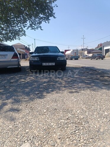 Mercedes C 180 1993, 450,000 km - 1.8 l - Xaçmaz
