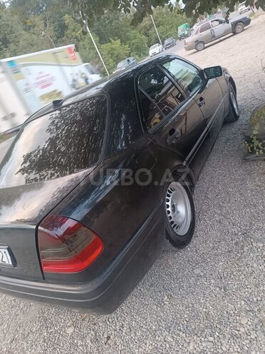 Mercedes C 180 1993, 450,000 km - 1.8 l - Xaçmaz