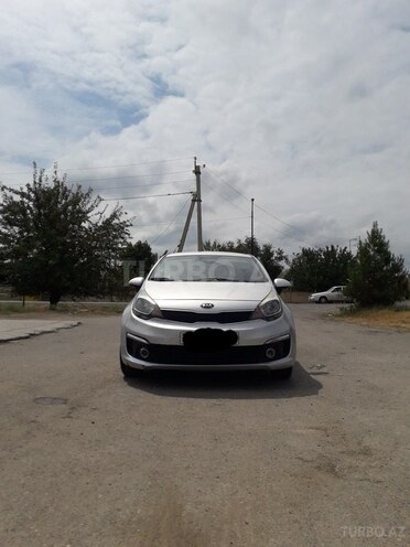 Kia Rio 2016, 200,000 km - 1.6 l - Saatlı