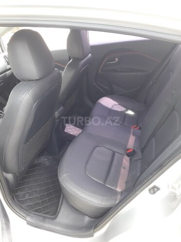 Kia Rio 2016, 200,000 km - 1.6 l - Saatlı