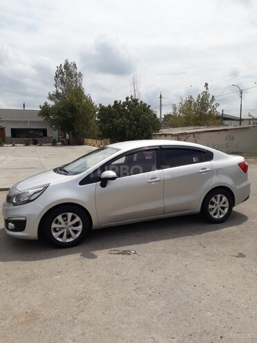 Kia Rio 2016, 200,000 km - 1.6 l - Saatlı