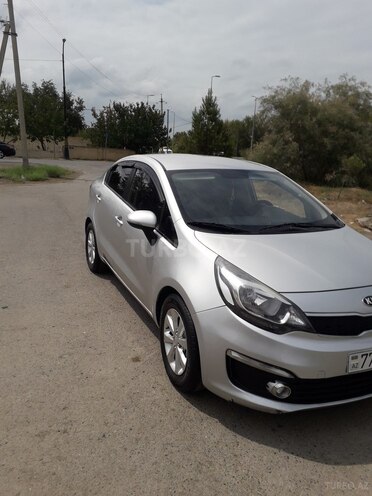 Kia Rio 2016, 200,000 km - 1.6 l - Saatlı