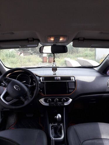 Kia Rio 2016, 200,000 km - 1.6 l - Saatlı