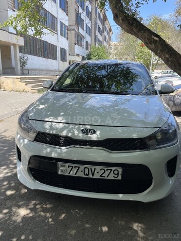 Kia Rio 2019, 175,097 km - 1.6 л - Bakı