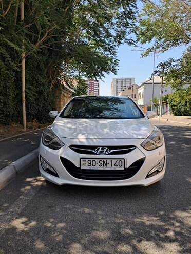 Hyundai i40 2013, 300,000 km - 2.0 l - Bakı