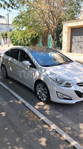 Hyundai i40 2013, 300,000 km - 2.0 l - Bakı