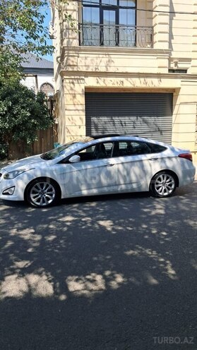 Hyundai i40 2013, 300,000 km - 2.0 l - Bakı