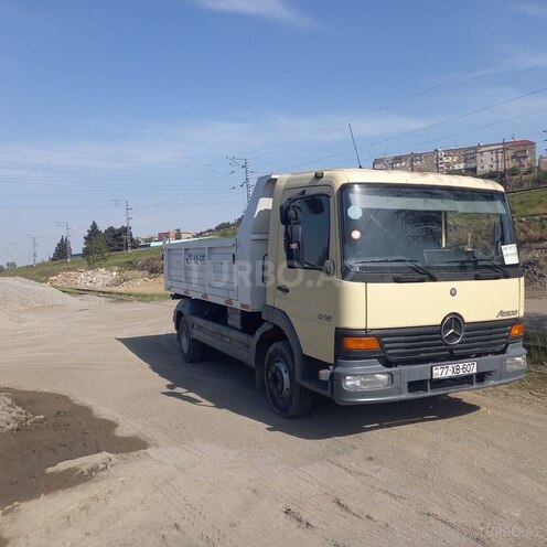 Mercedes Atego 815 2004, 215,000 km - 4.3 л - Bakı