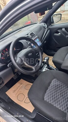 LADA (VAZ) Granta 2018, 100,000 km - 1.6 l - Salyan