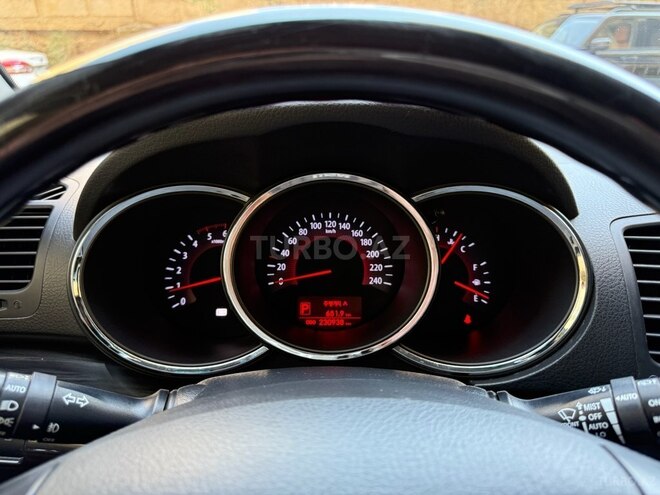 Kia Sorento 2011, 229,000 km - 2.0 l - Bakı