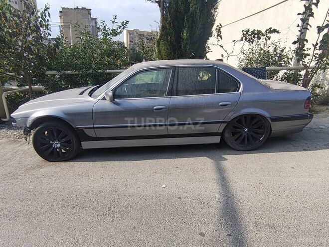 BMW 735 1998, 298,569 km - 3.5 l - Bakı