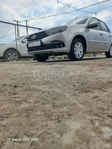 LADA (VAZ) Granta 2018, 100,000 km - 1.6 l - Salyan