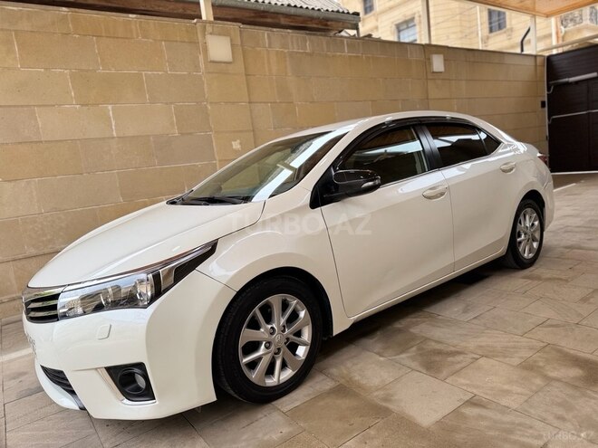 Toyota Corolla 2014, 139,400 km - 1.6 l - Bakı