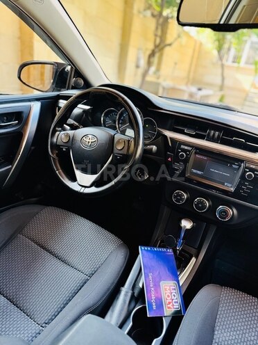 Toyota Corolla 2014, 139,400 km - 1.6 l - Bakı