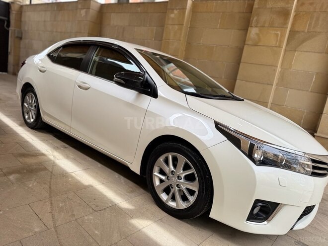 Toyota Corolla 2014, 139,400 km - 1.6 l - Bakı