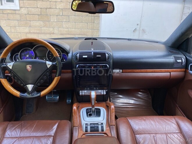 Porsche Cayenne Turbo 2007, 236,000 km - 4.8 l - Bakı