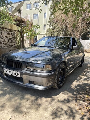 BMW 320 1992, 32,000 km - 2.0 l - Bakı