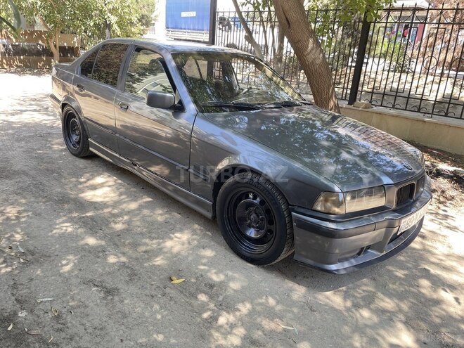 BMW 320 1992, 32,000 km - 2.0 l - Bakı