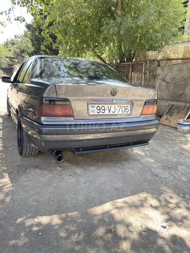 BMW 320 1992, 32,000 km - 2.0 l - Bakı