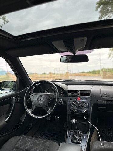 Mercedes C 180 1998, 350,000 km - 1.8 l - Qazax