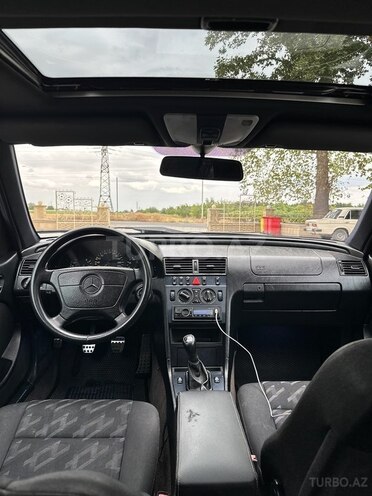 Mercedes C 180 1998, 350,000 km - 1.8 l - Qazax