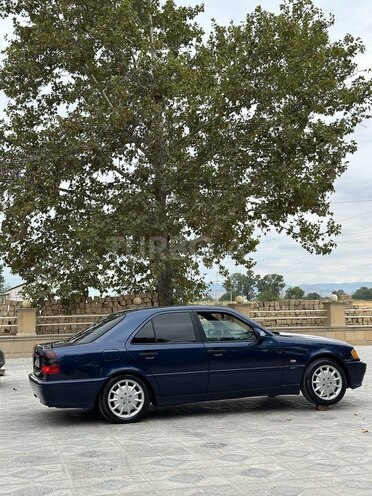 Mercedes C 180 1998, 350,000 km - 1.8 l - Qazax