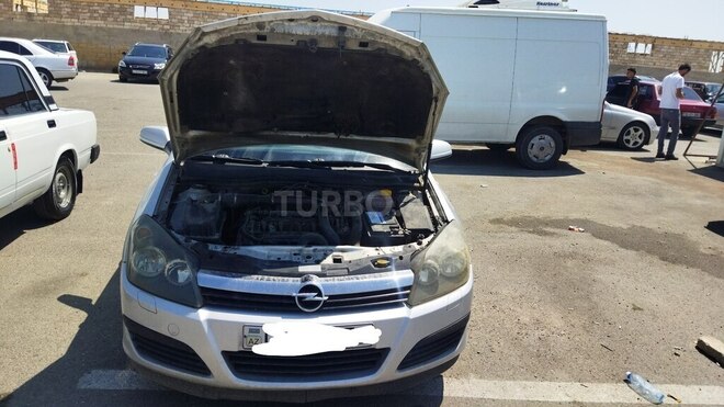 Opel Astra 2006, 432,000 km - 1.3 l - Bakı