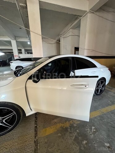 Mercedes CLA 200 2013, 212,600 km - 1.6 l - Bakı
