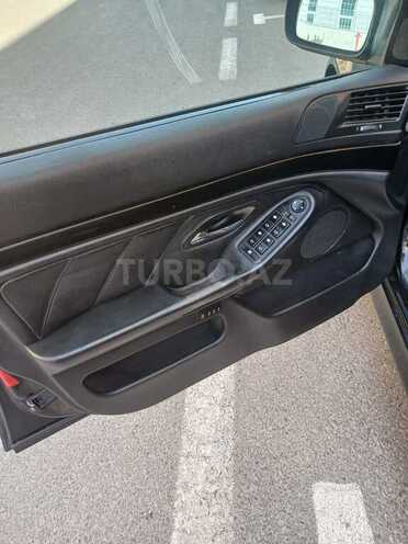 BMW 528 1999, 392,145 km - 2.8 l - Bakı
