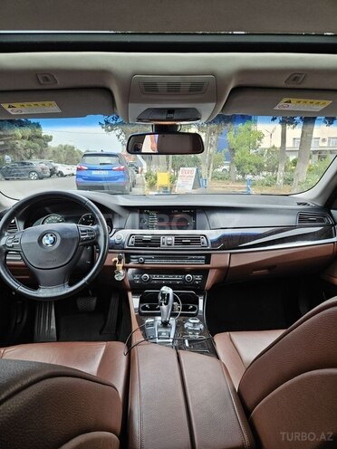BMW 520 2013, 320,000 km - 2.0 l - Bakı