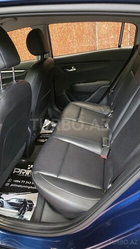 Kia Rio X-Line 2021, 24,300 km - 1.6 л - Bakı
