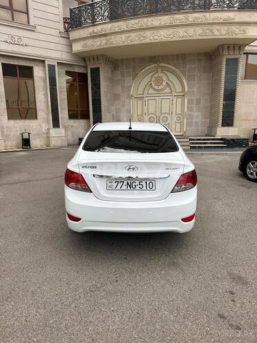 Hyundai Accent 2013, 241,000 km - 1.6 l - Gəncə