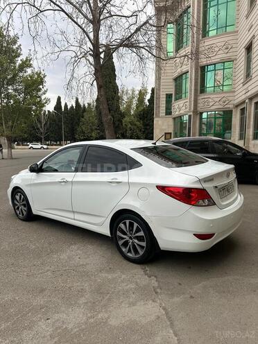 Hyundai Accent 2013, 241,000 km - 1.6 l - Gəncə