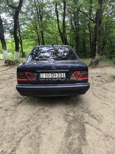 Mercedes E 220 1998, 315,000 km - 2.2 l - Bakı