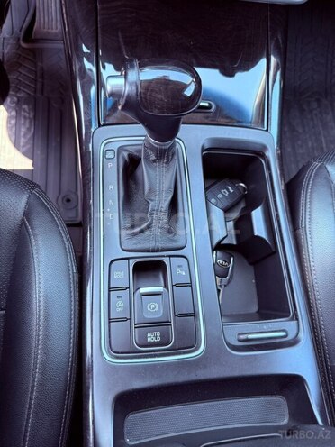 Kia Sorento 2016, 211,400 km - 2.0 l - Bakı