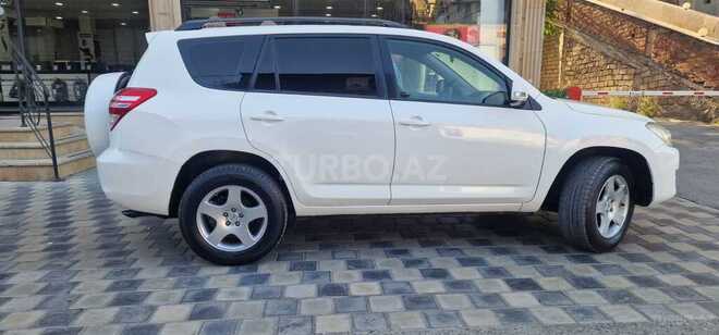 Toyota RAV4 2009, 371,000 km - 2.4 л - Bakı