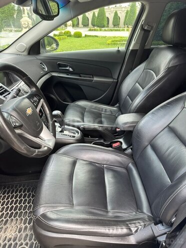 Chevrolet Cruze 2013, 282,379 km - 1.4 l - Gəncə
