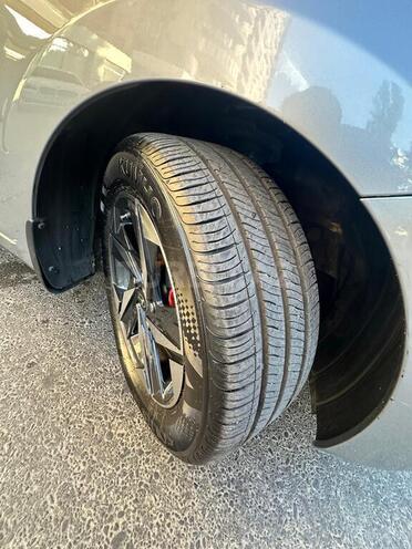 Hyundai Elantra 2015, 52,000 km - 1.8 l - Bakı
