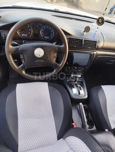 Volkswagen Passat 2002, 200,000 km - 1.8 l - Bakı