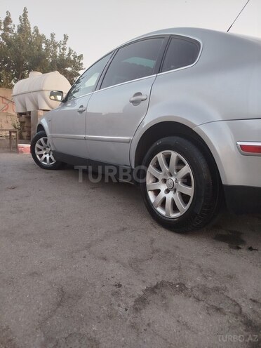 Volkswagen Passat 2002, 200,000 km - 1.8 l - Bakı
