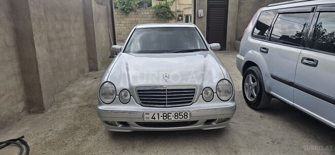Mercedes E 270 2000, 500,000 km - 2.7 l - Bakı