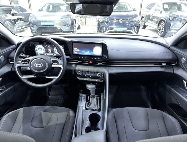 Hyundai Elantra 2024, 34,700 km - 1.6 л - Bakı