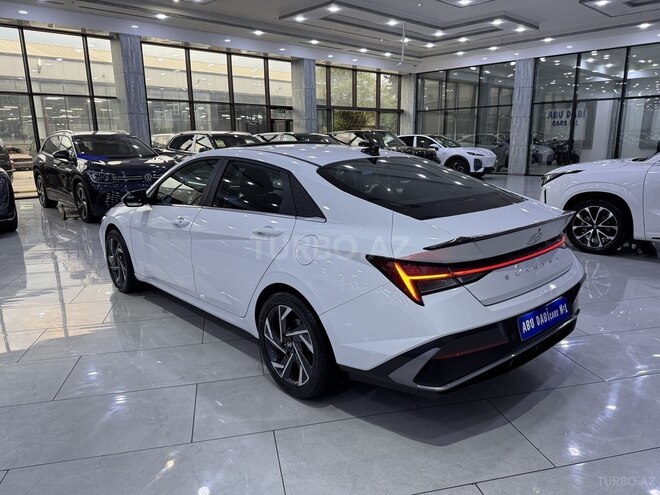 Hyundai Elantra 2024, 34,700 km - 1.6 л - Bakı