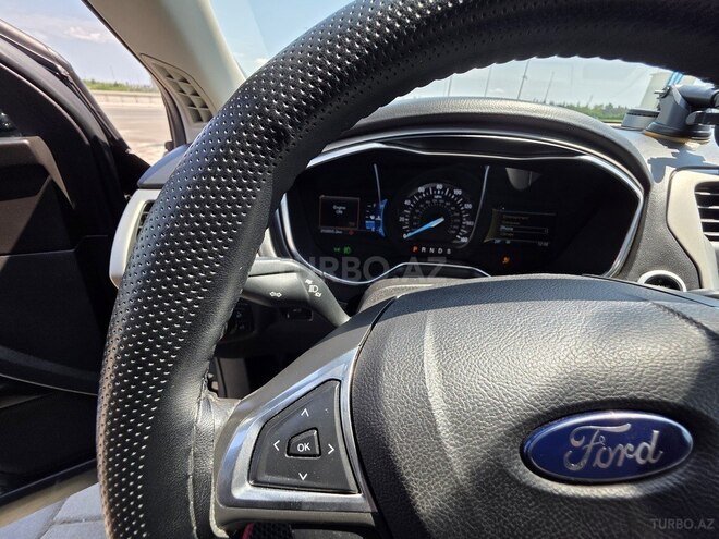 Ford Fusion (North America) 2015, 199,999 km - 1.5 l - Bakı