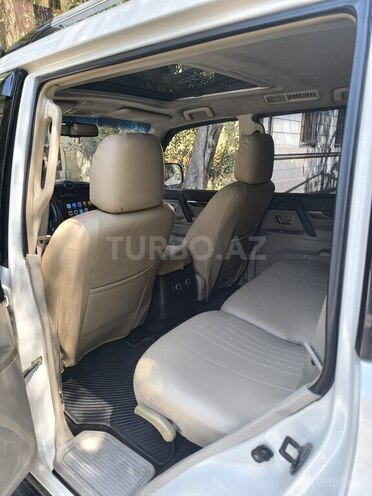 Mitsubishi Pajero 2007, 207,143 km - 3.0 l - Bakı