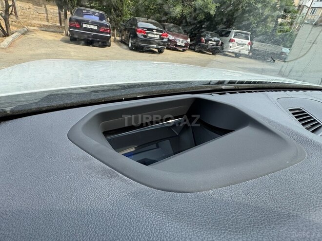 BMW 520 2017, 173,000 km - 2.0 l - Bakı