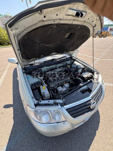 Nissan Sunny 2006, 300,000 km - 1.6 l - Sumqayıt