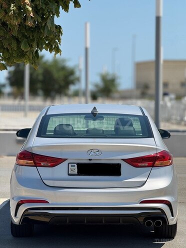 Hyundai Elantra 2018, 101,000 km - 1.6 l - Bakı
