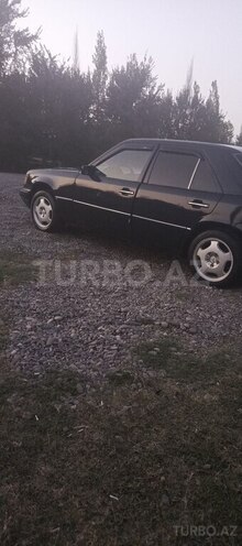 Mercedes E 250 1980, 999,900 km - 2.5 л - İmişli